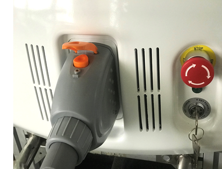 triple diode laser device dispositif laser à triple diode